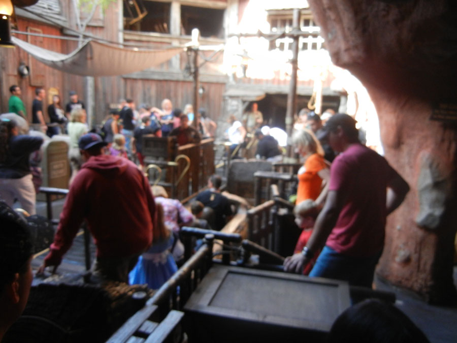 Disneyland Splash Mountain Ride Pictures